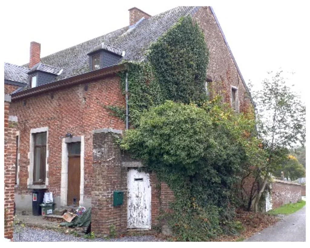 photo de la cure de malèves-sainte-Marie-Wastinnes