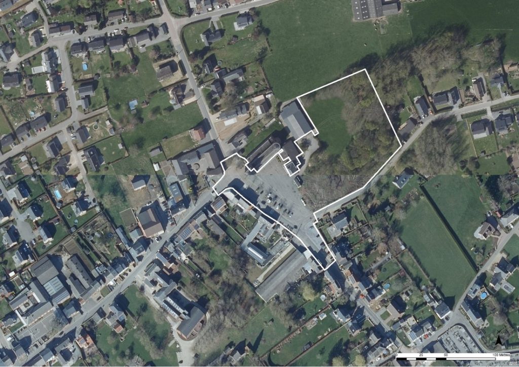 Vue aérienne de la place de Meux à La Bruyère et de la zone concernée par la fiche projet